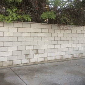 6-Standard-Gray-Block-Wall.1).1811121535550